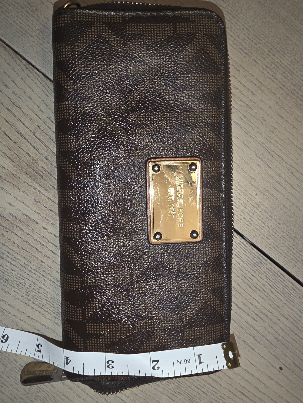 Michael Kors Men’s Brown Zip Wallet